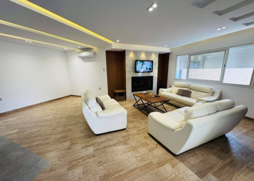 Maison haut standing avec piscine - Bien immobilier à {"id":16,"country_id":219,"name":"NABEUL","slug":"nabeul"} - Image 3 - Skander Immobilier Lux - Agence Immobilière Skander Immobilier Lux